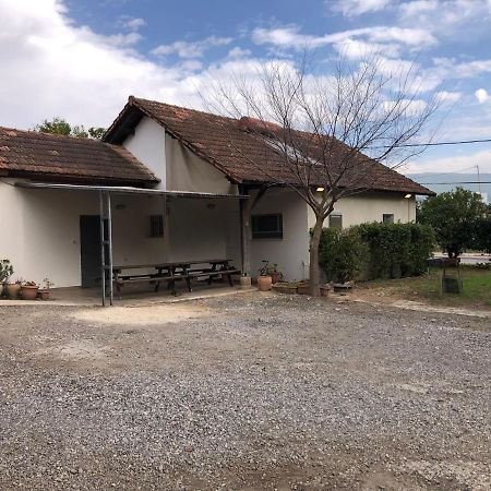 Kurlender Guest House Sheʼar Yashuv 외부 사진